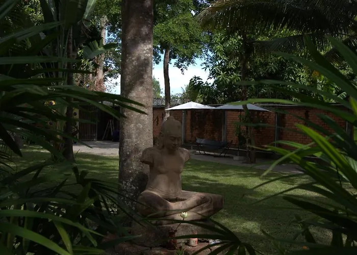 Sala Bai & Restaurant School Hotel