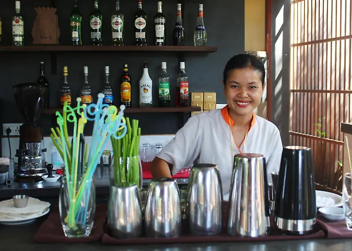 Sala Bai & Restaurant School Hotel 4*