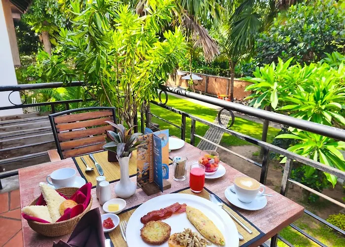 Sala Bai & Restaurant School Hotel 4*