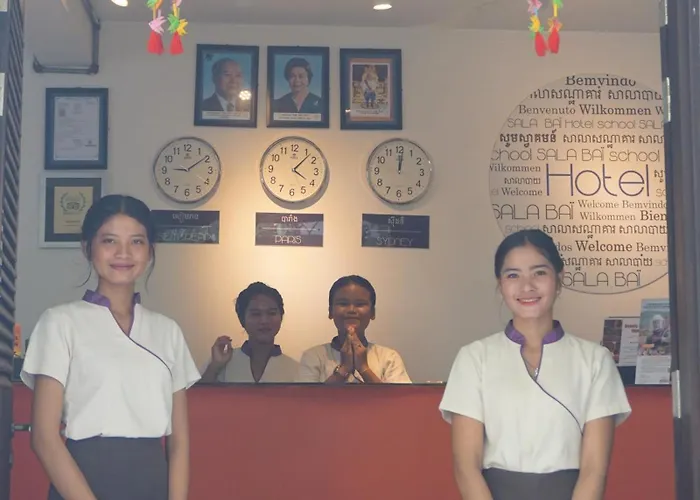 Sala Bai & Restaurant School 4*