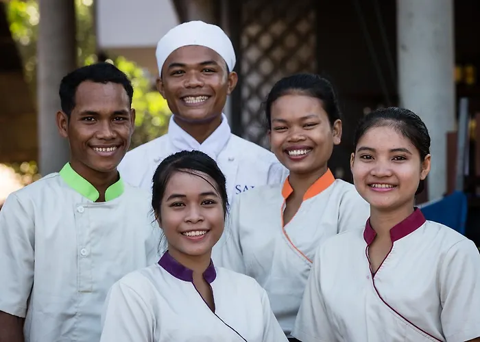 Sala Bai & Restaurant School 4*
